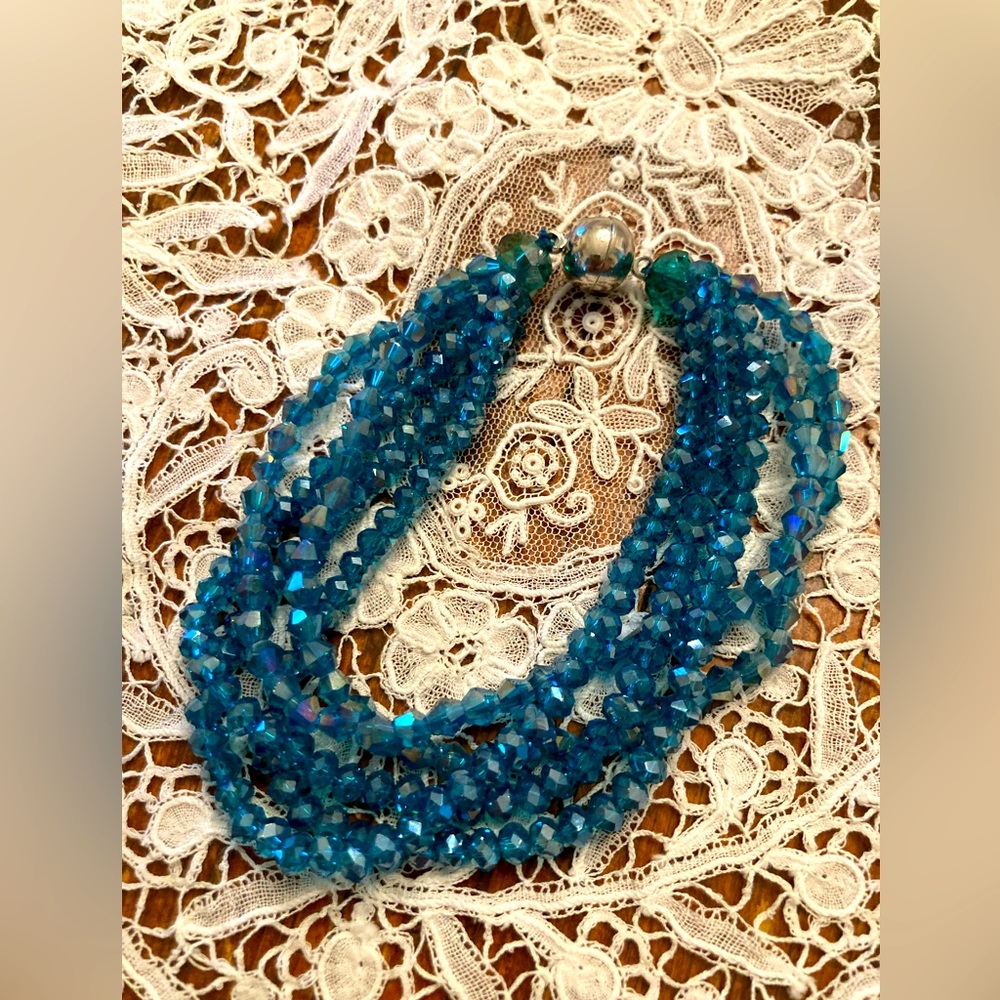 MAGNETIC CLASP Bracelet 5 Strands Dk TURQUOISE AB Austrian Crystals 7 1/2” NWT